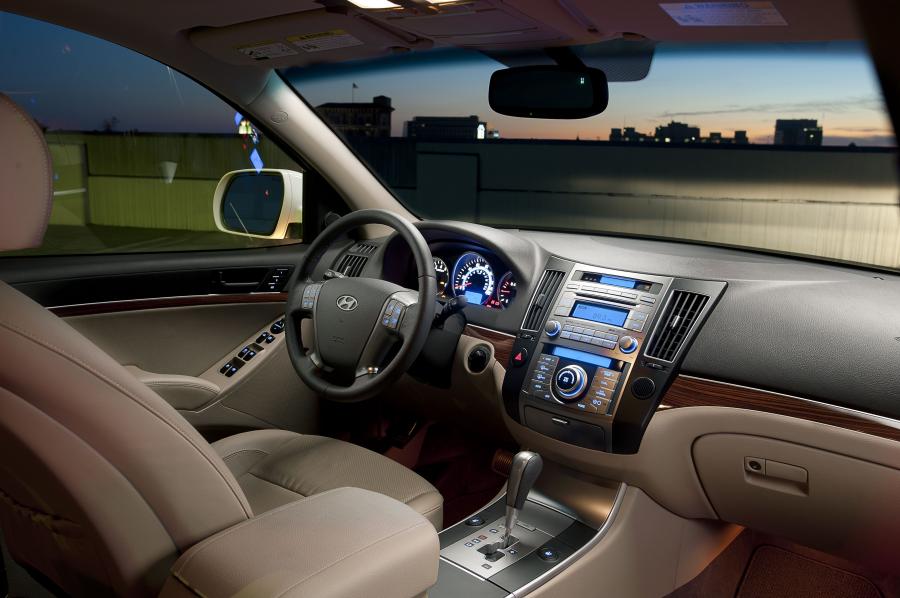  Hyundai Veracruz 2012 года  (фото 12 из 25)